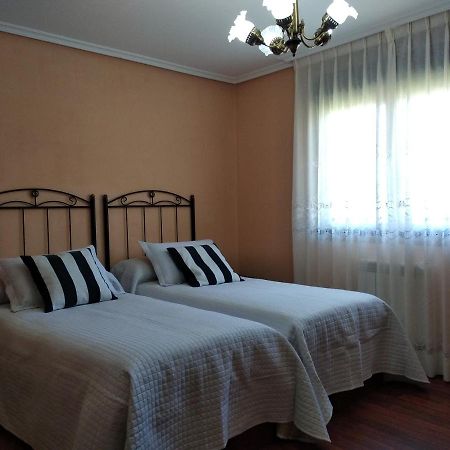 אבילס Villa Paula מראה חיצוני תמונה
